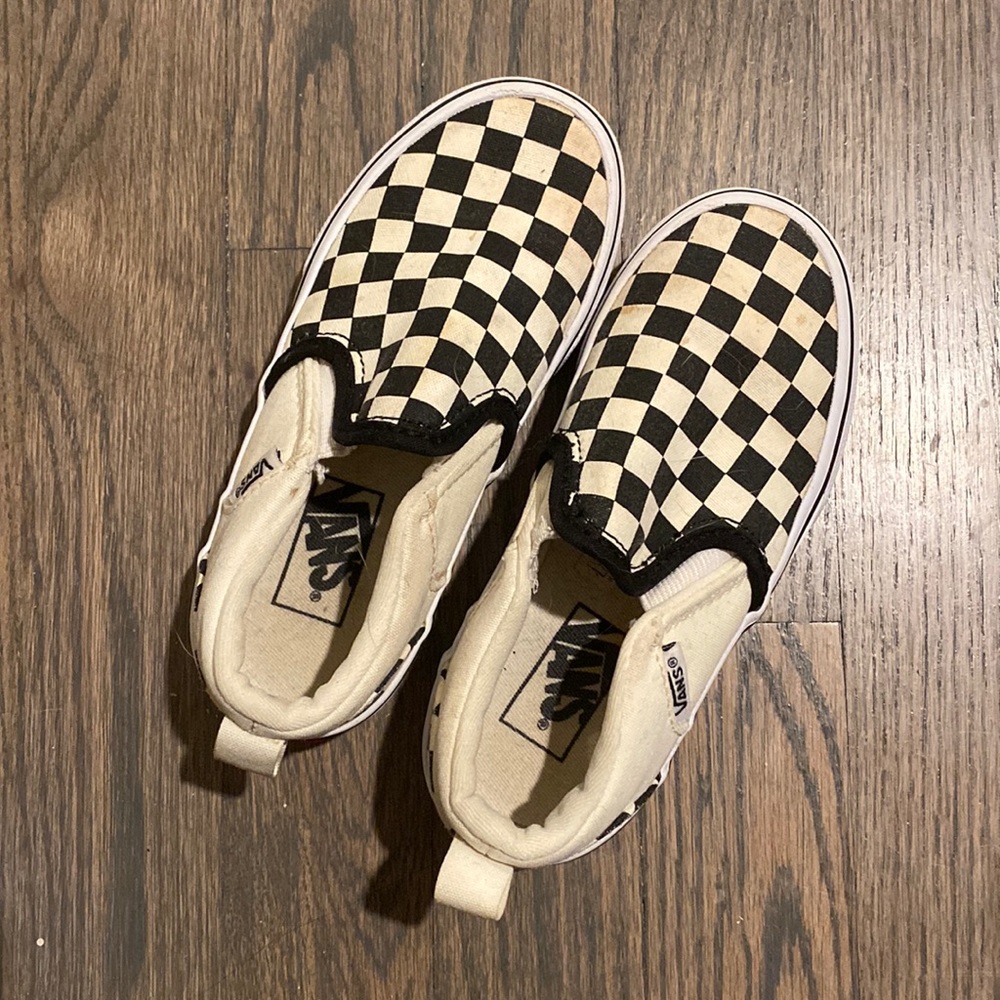 GUC Vans checkered slip ons